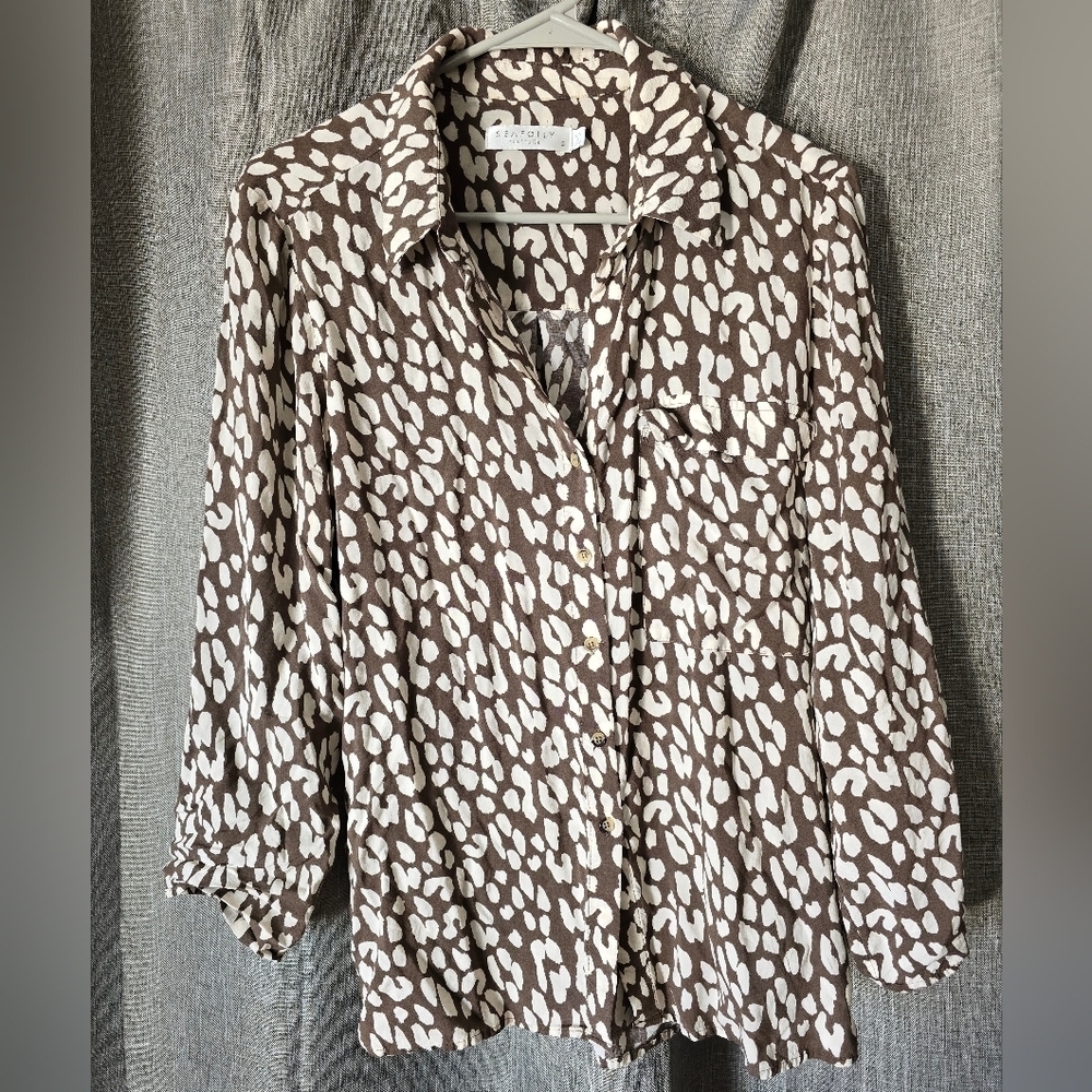 Seafolly Australia Brown And White Leopard Button Down Top Roll Tab Sleeves Sz S